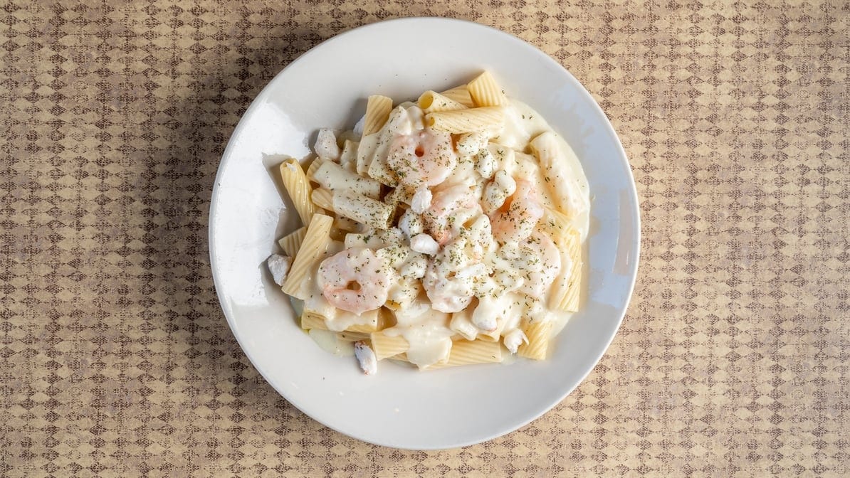 Shrimp and Crab Alfredo.