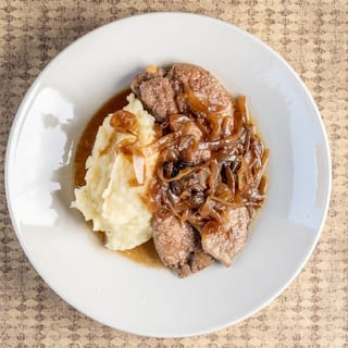 Calves Liver & Onions^