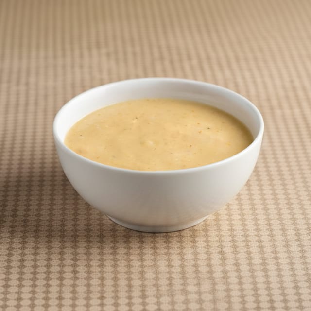 Cup Creamy Pepperjack Crab Soup.